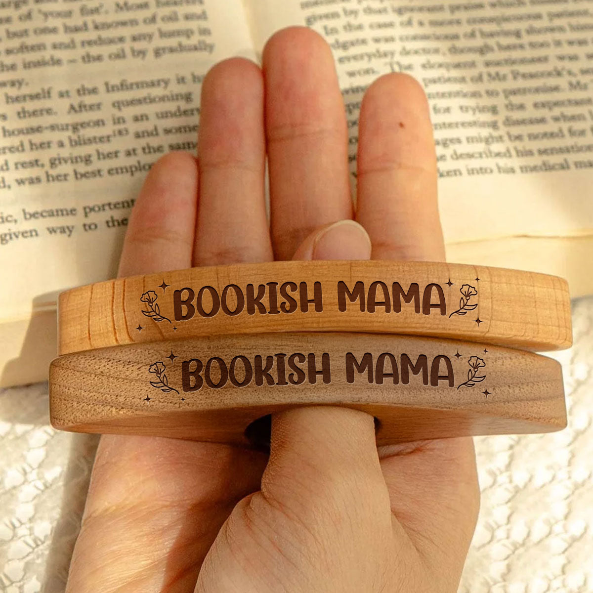 Bookish Mama - Personalized Book Page Holder
