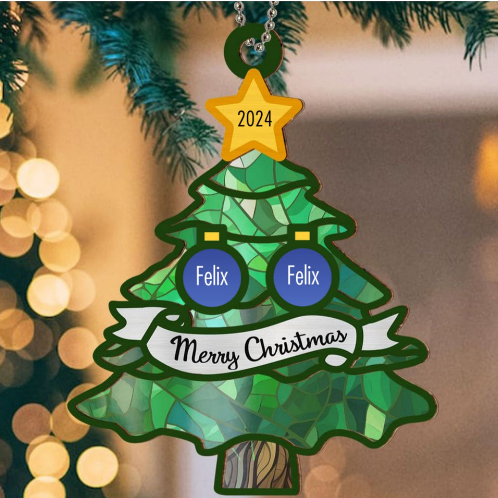 Custom Family Ornament, Christmas Gift for Family Members •  Christmas Tree Family Name - Personalized Suncatcher Ornament
