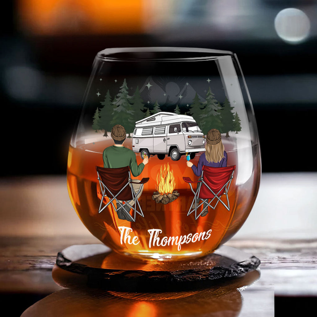 Camping Couple Husband And Wife - Personalized Wine Glass