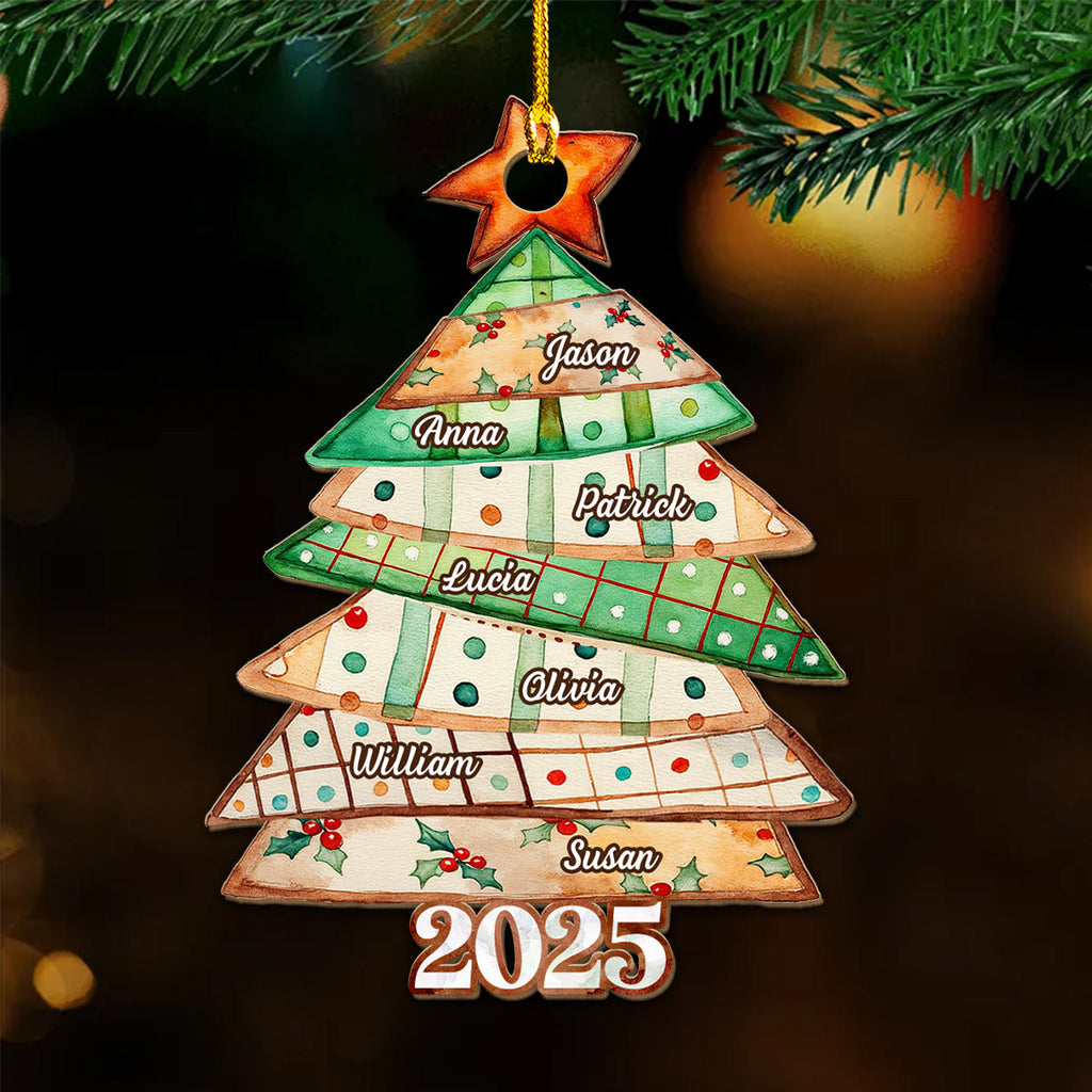 Custom Family Ornament, Christmas Gift for Family Members •  Family Is Like A Patchwork Quilt - Personalized Wood Ornament