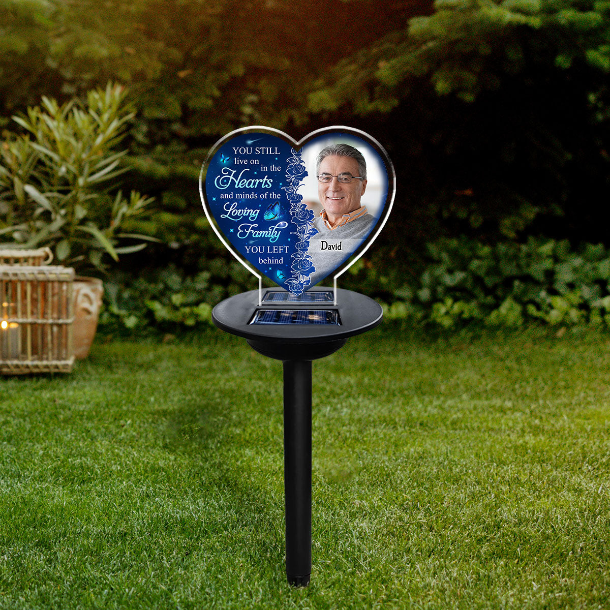 Hearts And Minds - Personalized Solar Light