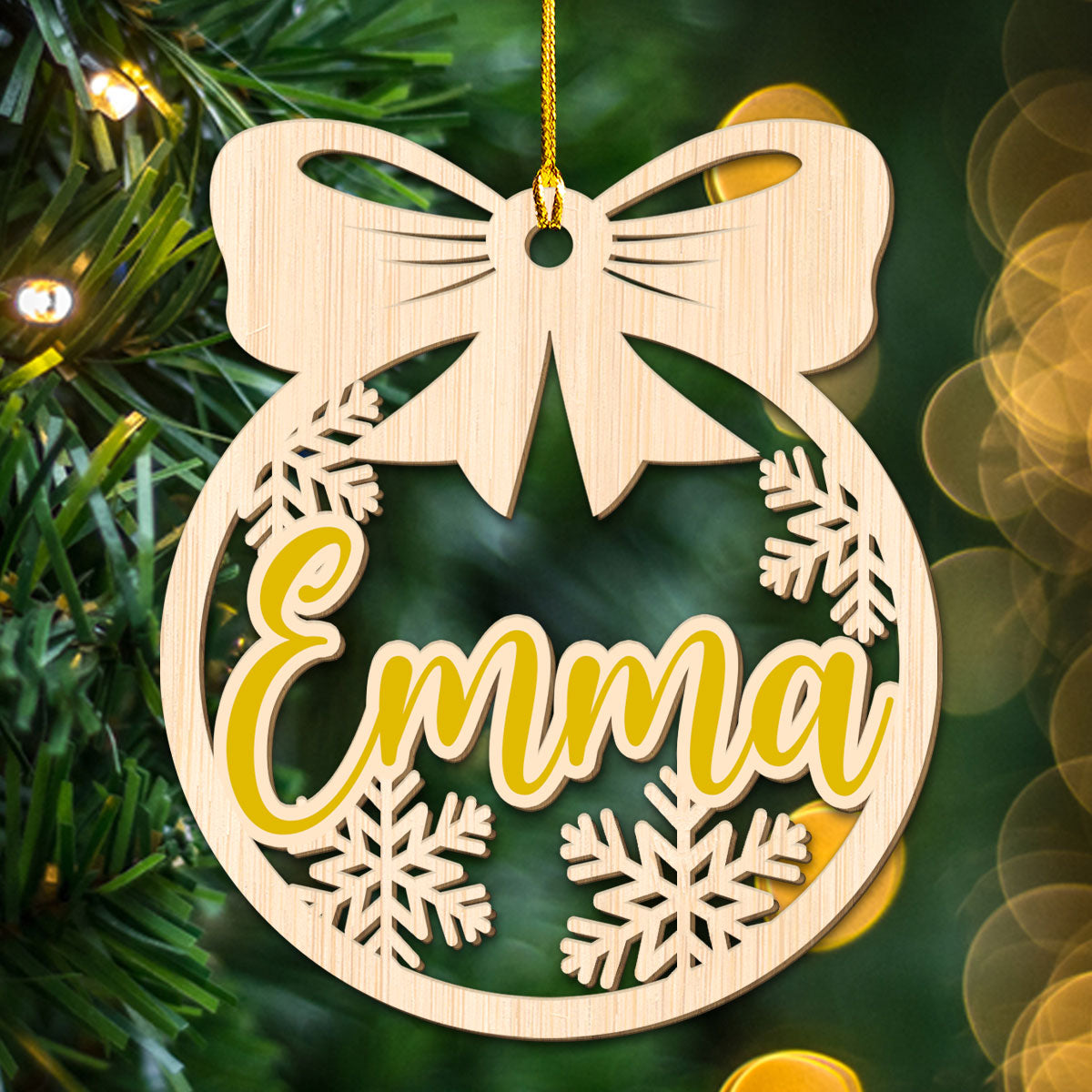 Custom Family Ornament, Christmas Gift for Family Members •  Family Friend Coworker Name - Personalized Wood Ornament