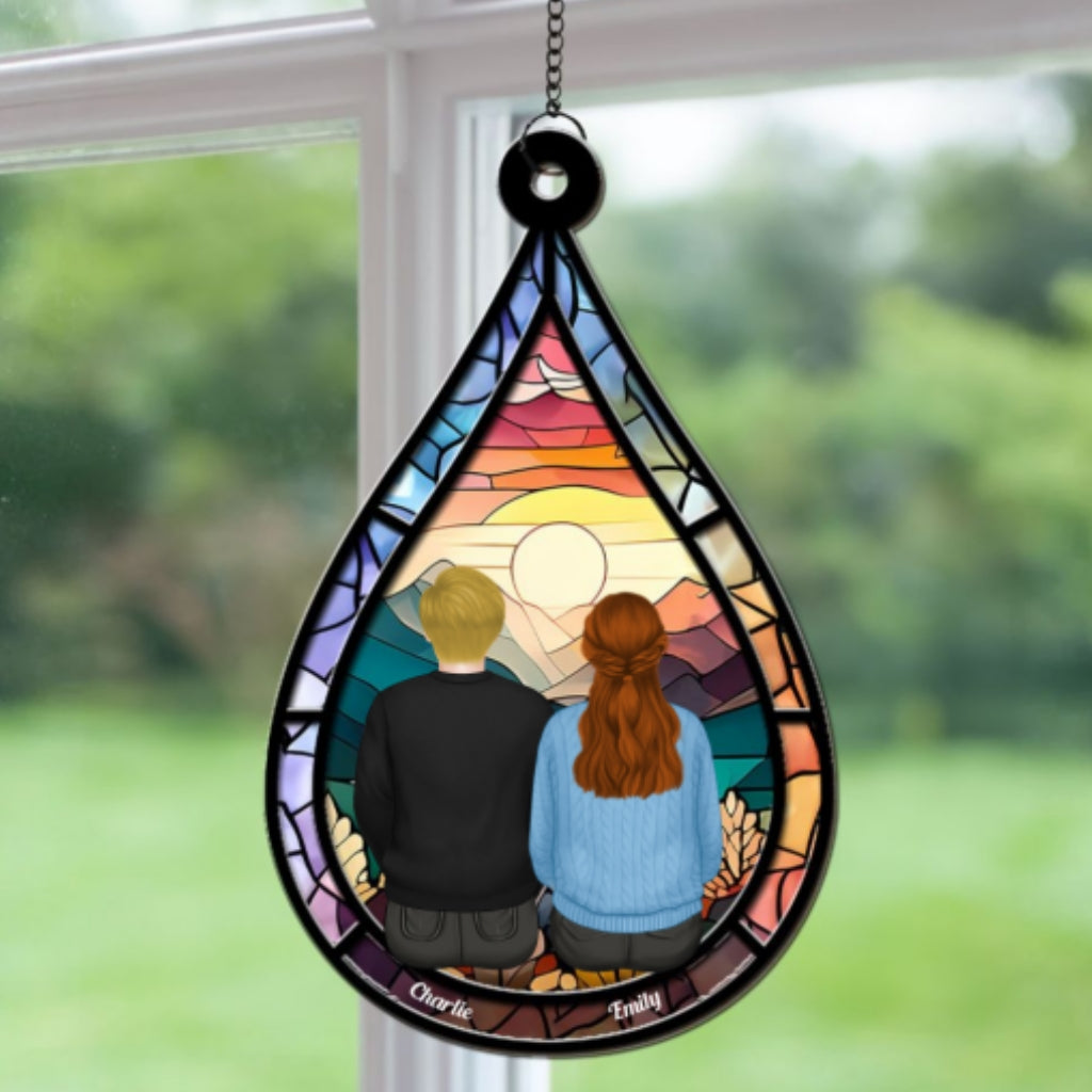 Custom Family Name Hanging Decor, Christmas Birthday Gift •  Memorial Teardrop Gift - Personalized Suncatcher