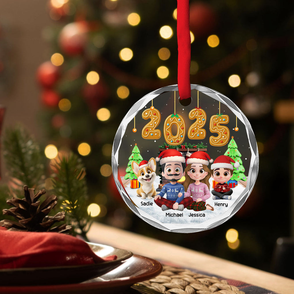 Custom Family Ornament, Christmas Gift for Family Members •  Family Of The Year - Personalized Glass Ornament