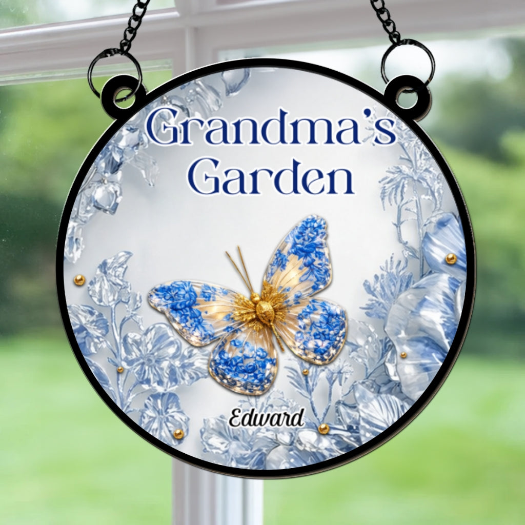 Custom Name Grandma Hanging Decor, Mother's Day Birthday Gifts • The Garden Mom - Personalized Suncatcher