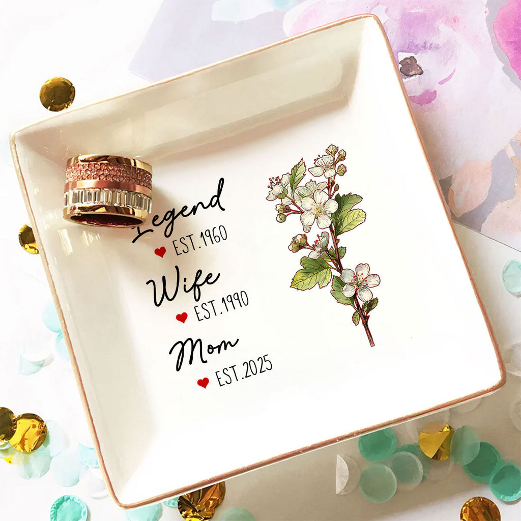 Custom Grandma Trinket Dish, Birthday Christmas Gift • Great Grandma - Personalized Jewelry Dish