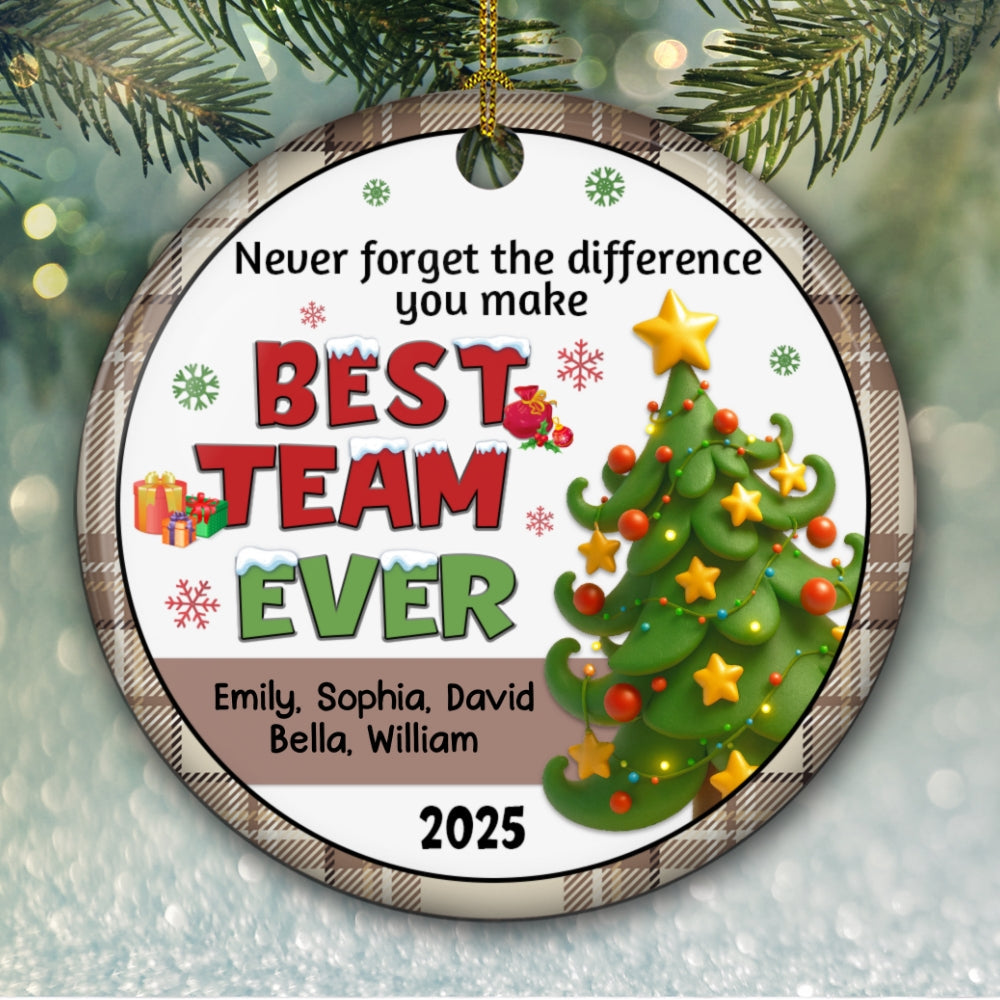 Custom Coworker Christmas Ornament, Team Appreciation Gift •  Grateful For Our Amazing Team - Personalized Ceramic Ornament