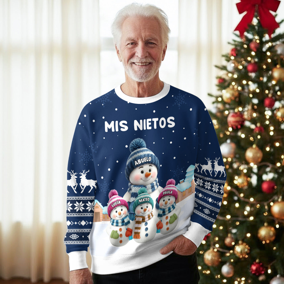 Custom Grandma Christmas Sweatshirt, Gift for Mothers • Los Nietos Tejen - Sudadera Personalizada Con Estampado Integral