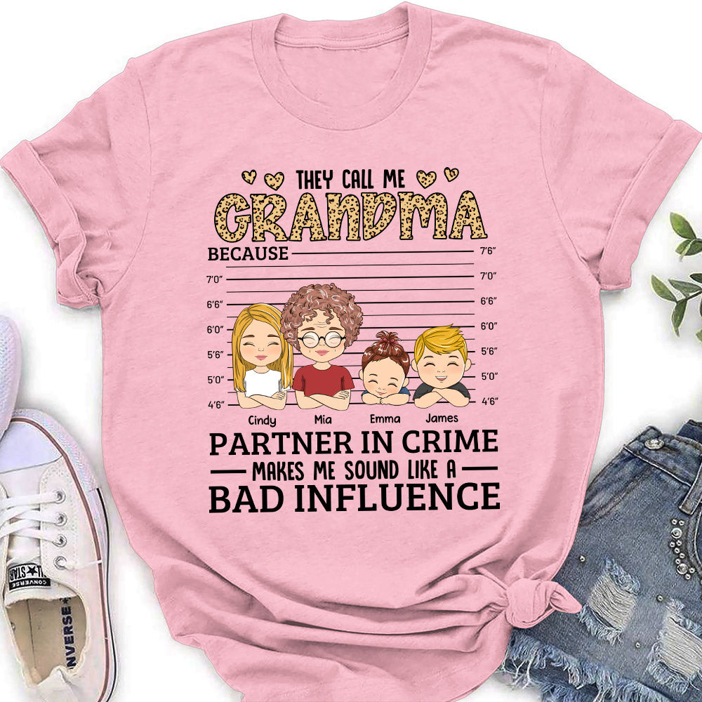 Custom Christmas & Birthday Gift for Grandma • They Call Me Grandma - Personalized Women's T-shirt