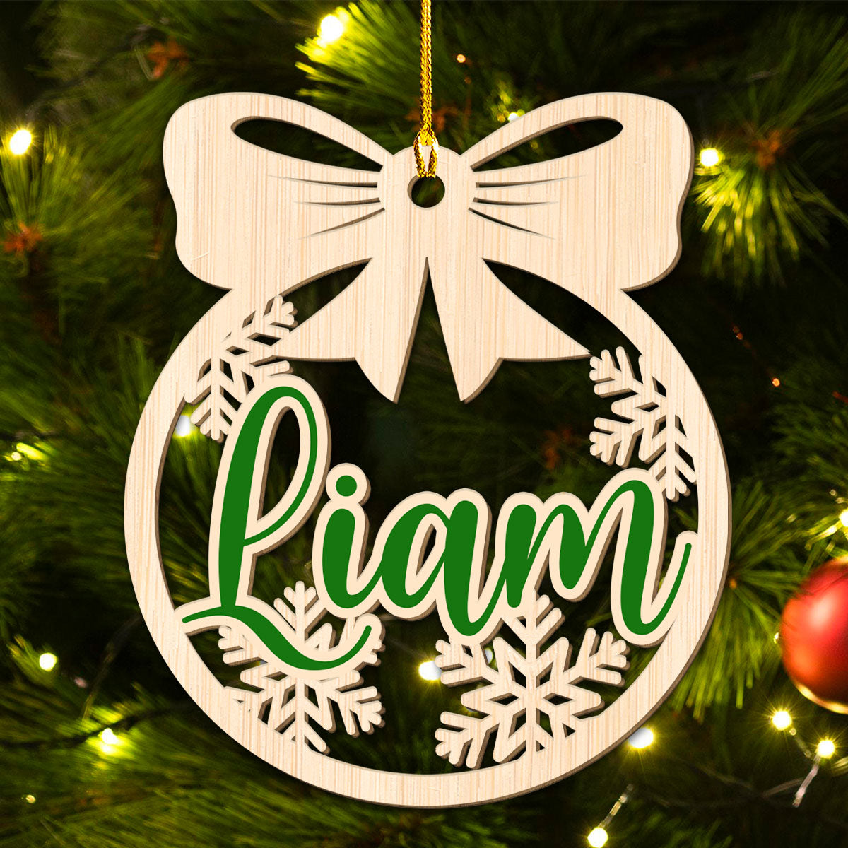 Custom Family Ornament, Christmas Gift for Family Members •  Family Friend Coworker Name - Personalized Wood Ornament