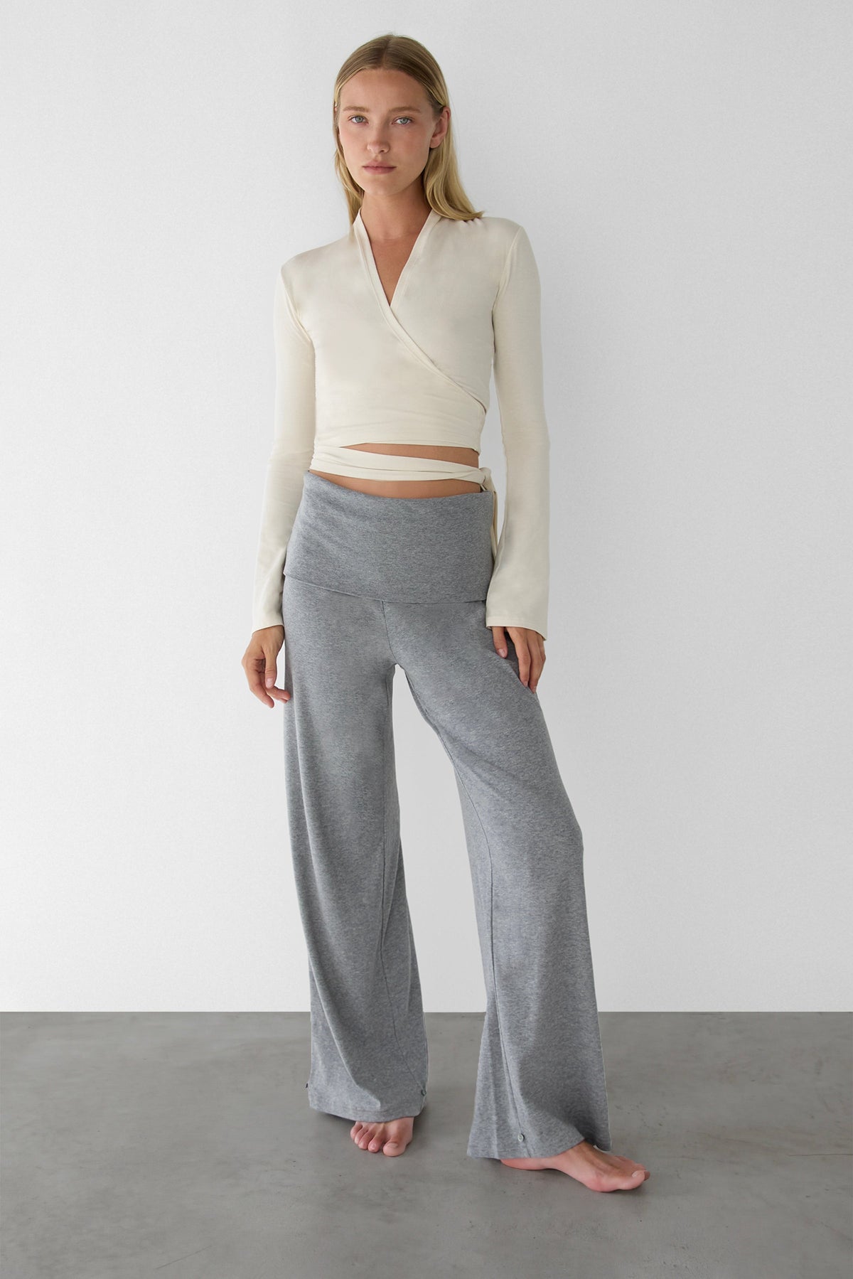 COTTON MODAL CROPPED WRAP TOP