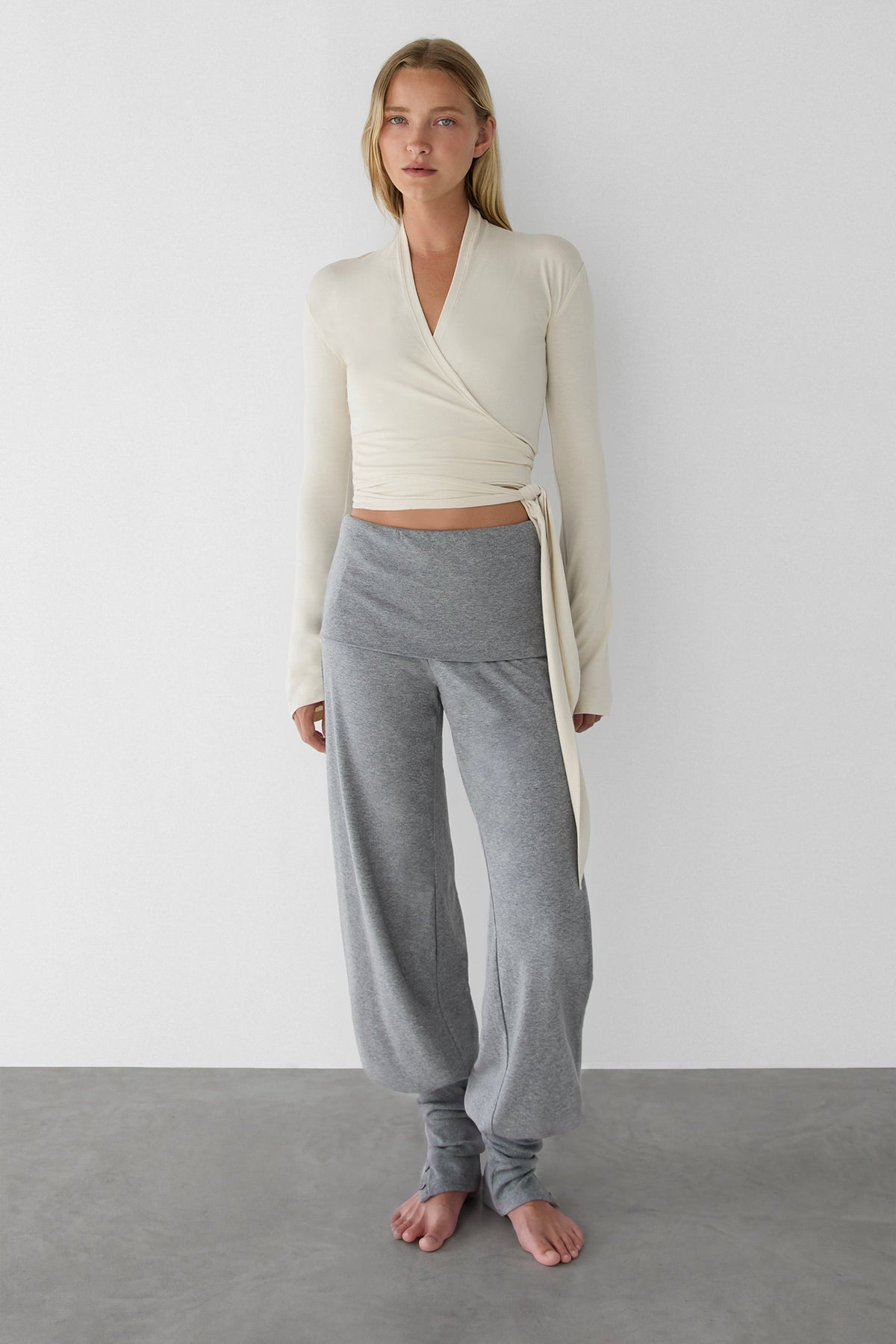COTTON MODAL CROPPED WRAP TOP
