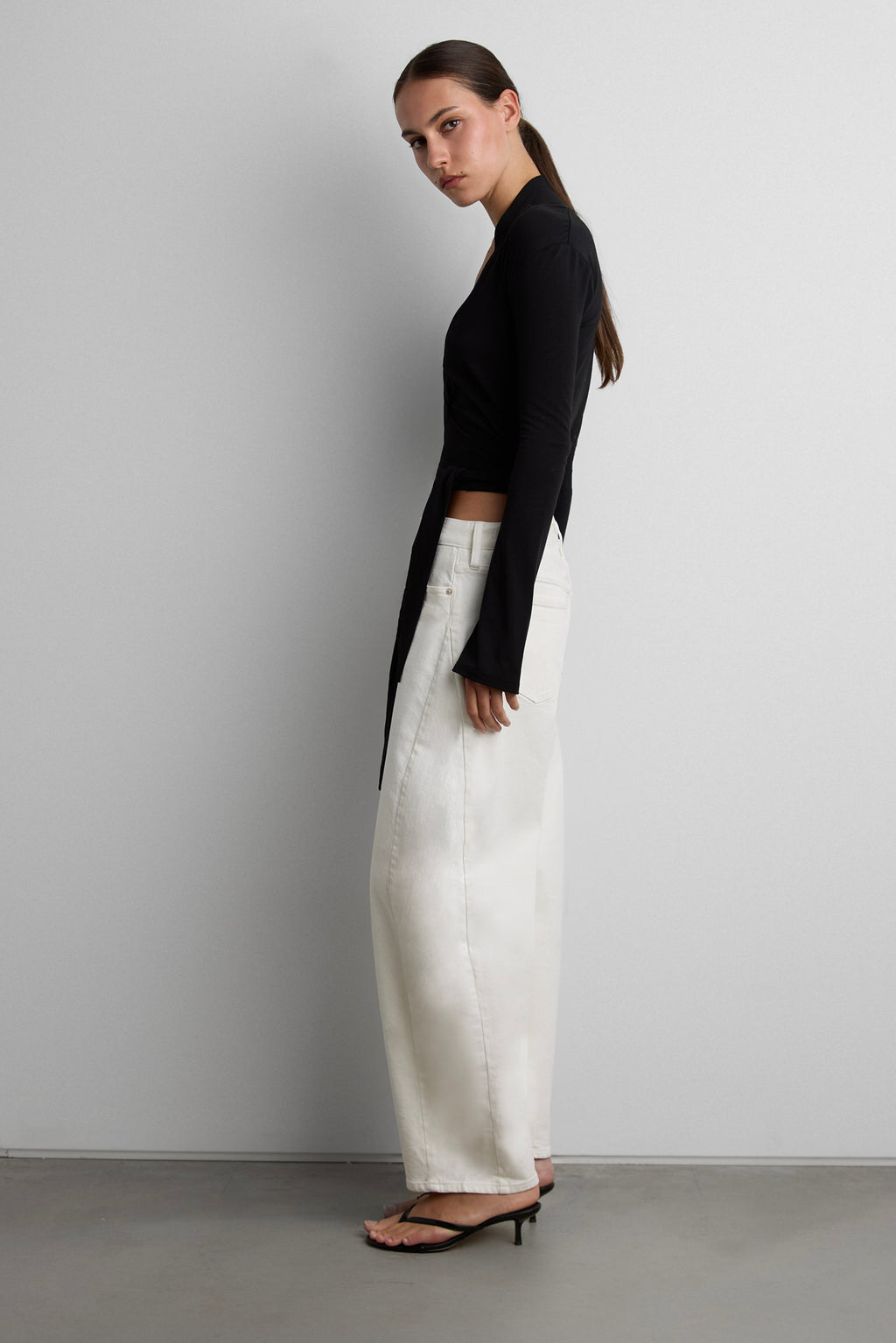 COTTON MODAL CROPPED WRAP TOP
