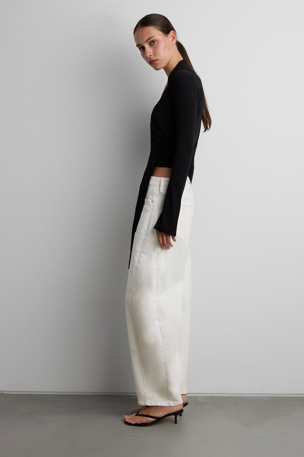 COTTON MODAL CROPPED WRAP TOP
