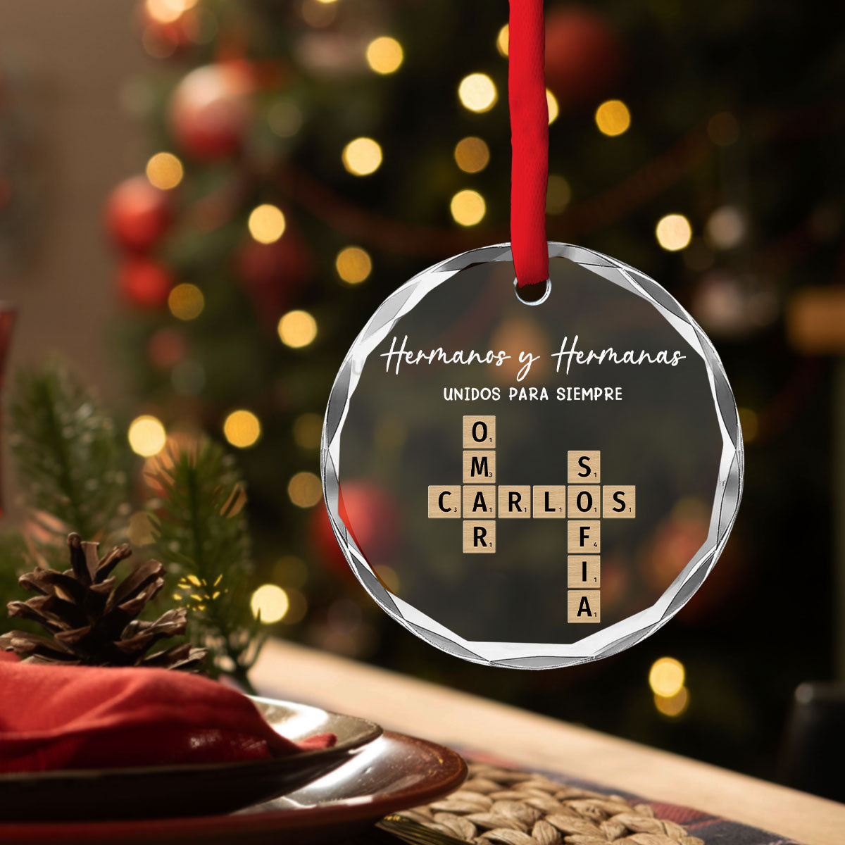 Custom Brothers & Sisters Christmas Ornament •  Las Raíces Familiares Nos Mantienen Unidos - Adorno de Cristal Personalizado