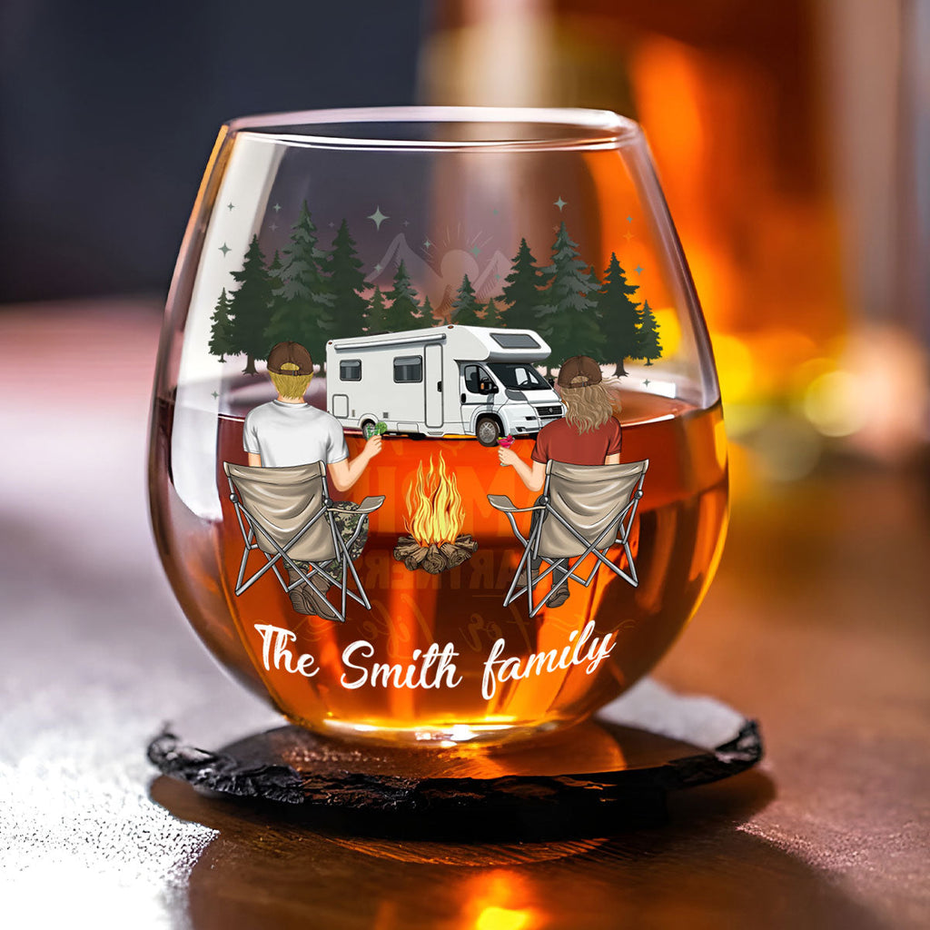 Camping Couple Husband And Wife - Personalized Wine Glass