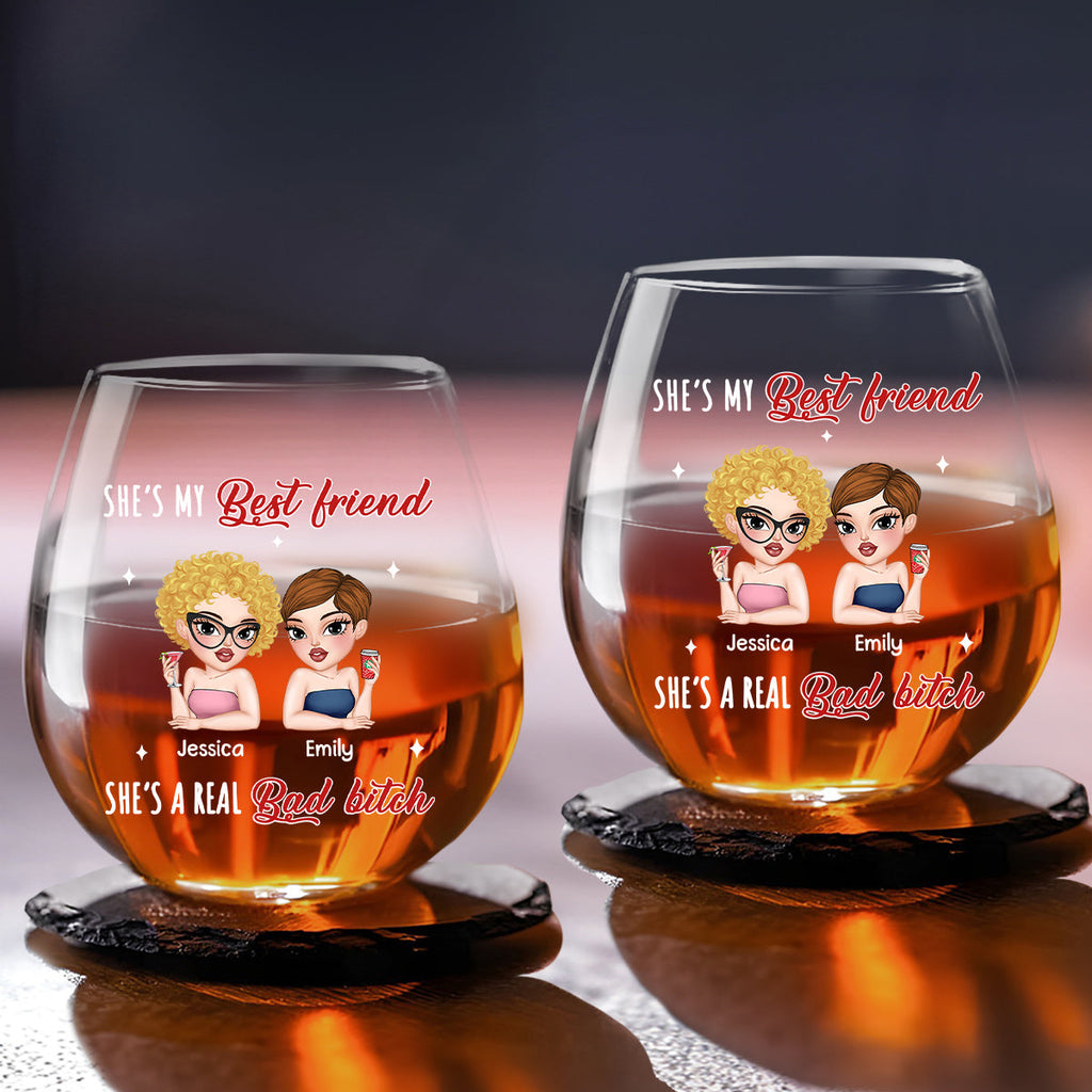 She Is A Queen No Doubt - Personalized Wine Glass