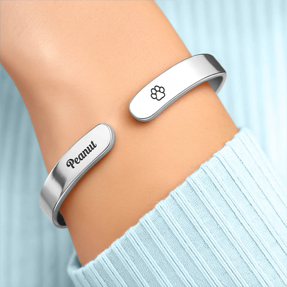 You Left Paw Prints On My Heart - Personalized Bracelet Cuff