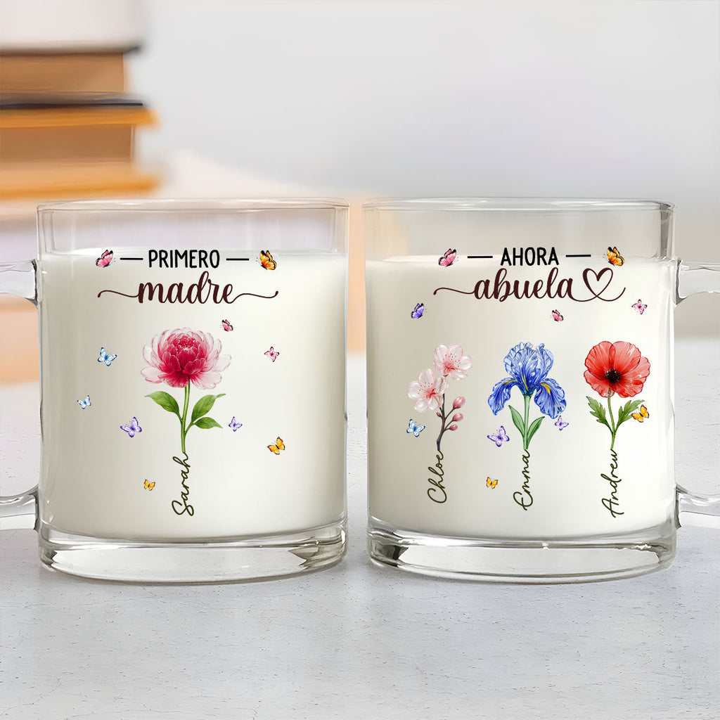 Custom Mother's Day Gift for Mom & Grandma • Flor Del Mes De Nacimiento De La Abuela Glass - Taza De Vidrio Personalizada
