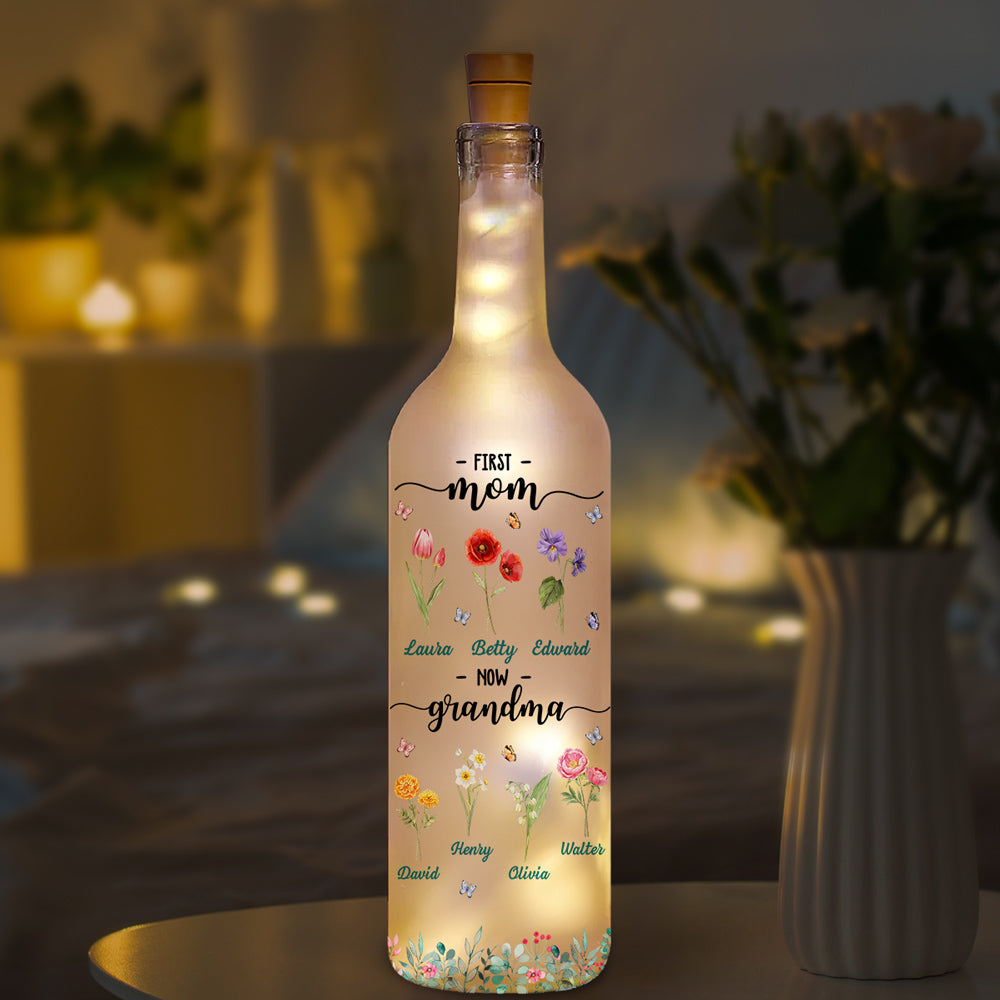 Flower Birth Month Garden Grandma - Personalized Bottle Lamp