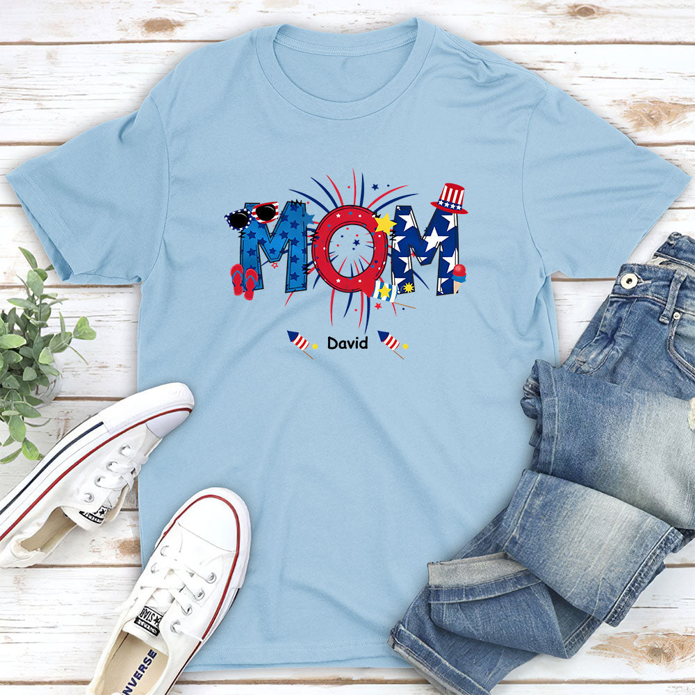 Custom Christmas & Birthday Gift for Mom, Grandma • Great Mom Happy Holidays - Personalized Unisex T-shirt