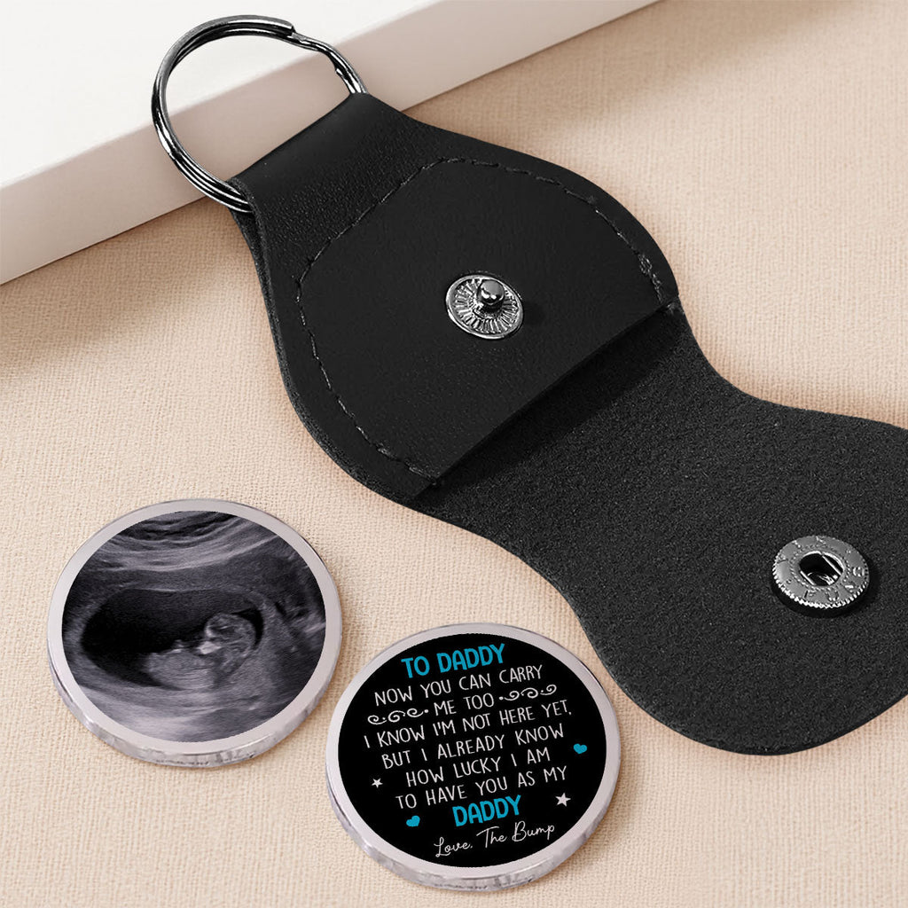 Custom Photo Dad Coin Keychain, Father's Day Birthday Keepsake • Daddy How Lucky I Am - Personalized Pocket Hug