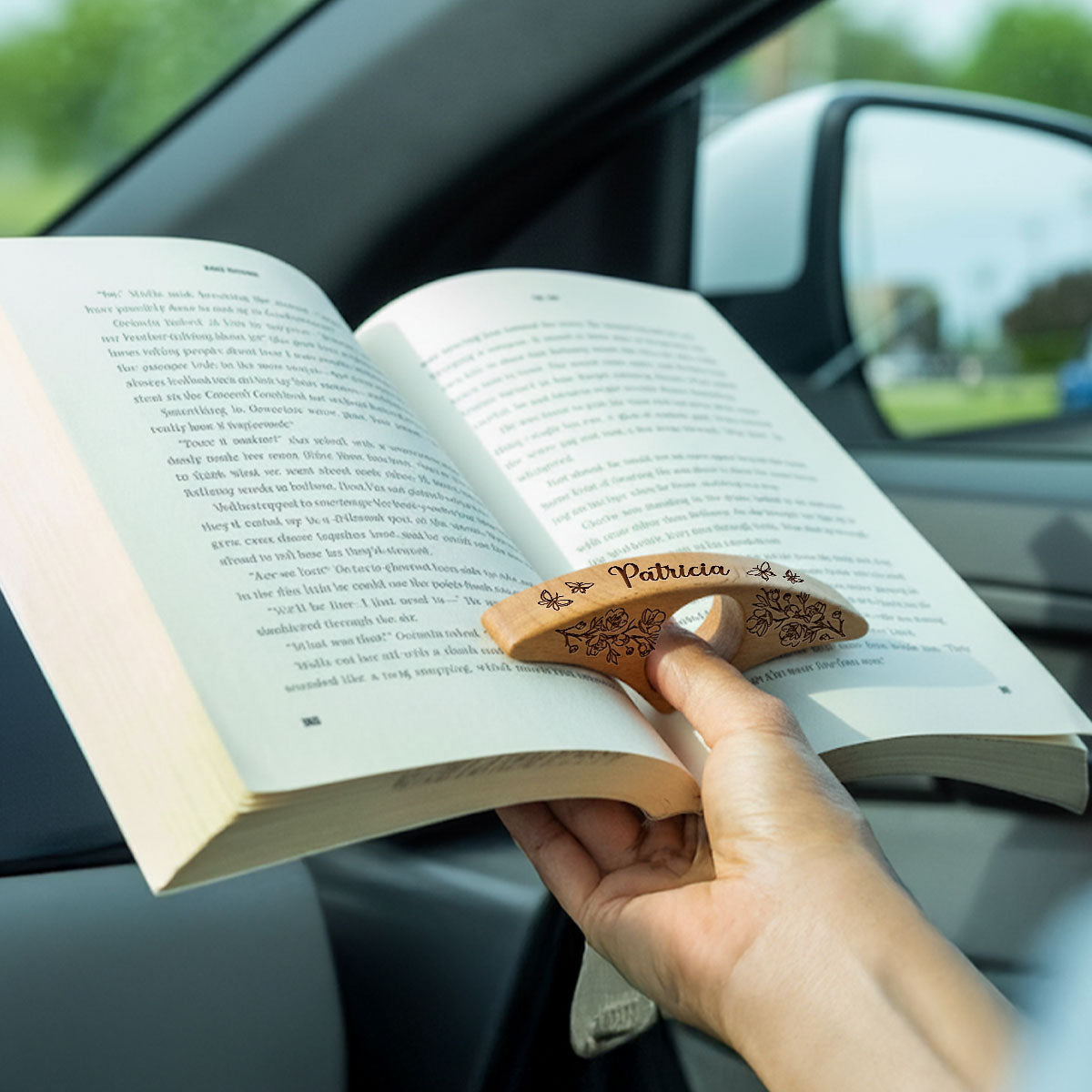 Custom Christmas Birthday Bookish Gifts For Book Lovers, Bookworms, Readers • My Life In Pages - Personalized Book Page Holder