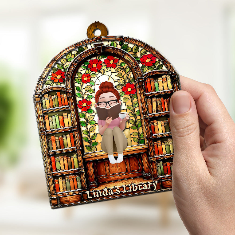 Custom Christmas Hanging Decor, Birthday Housewarming Gift For Book Lovers • I Am A Bookworm - Personalized Suncatcher