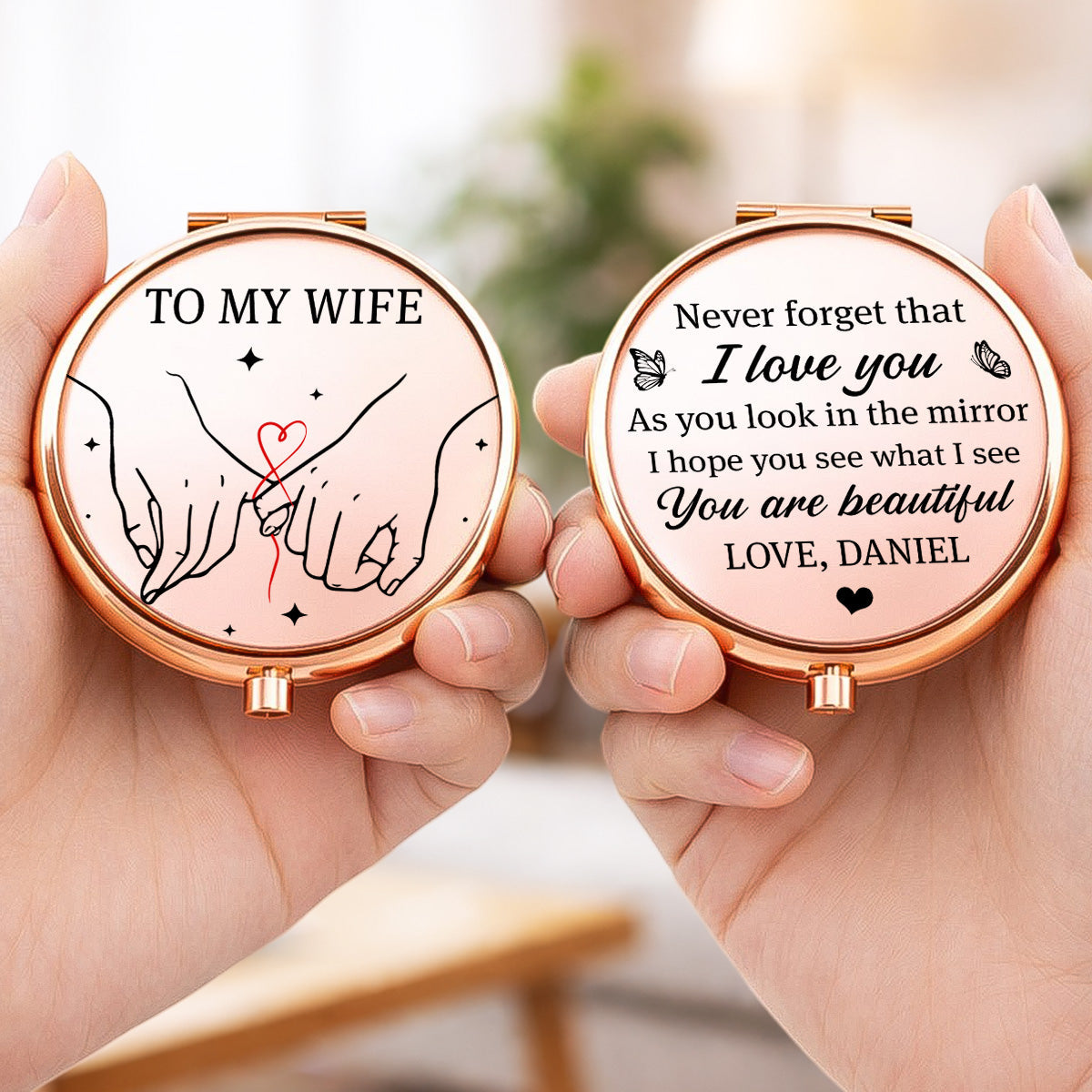 To My Wife I See Beauty In You - Personalized Compact Mirror