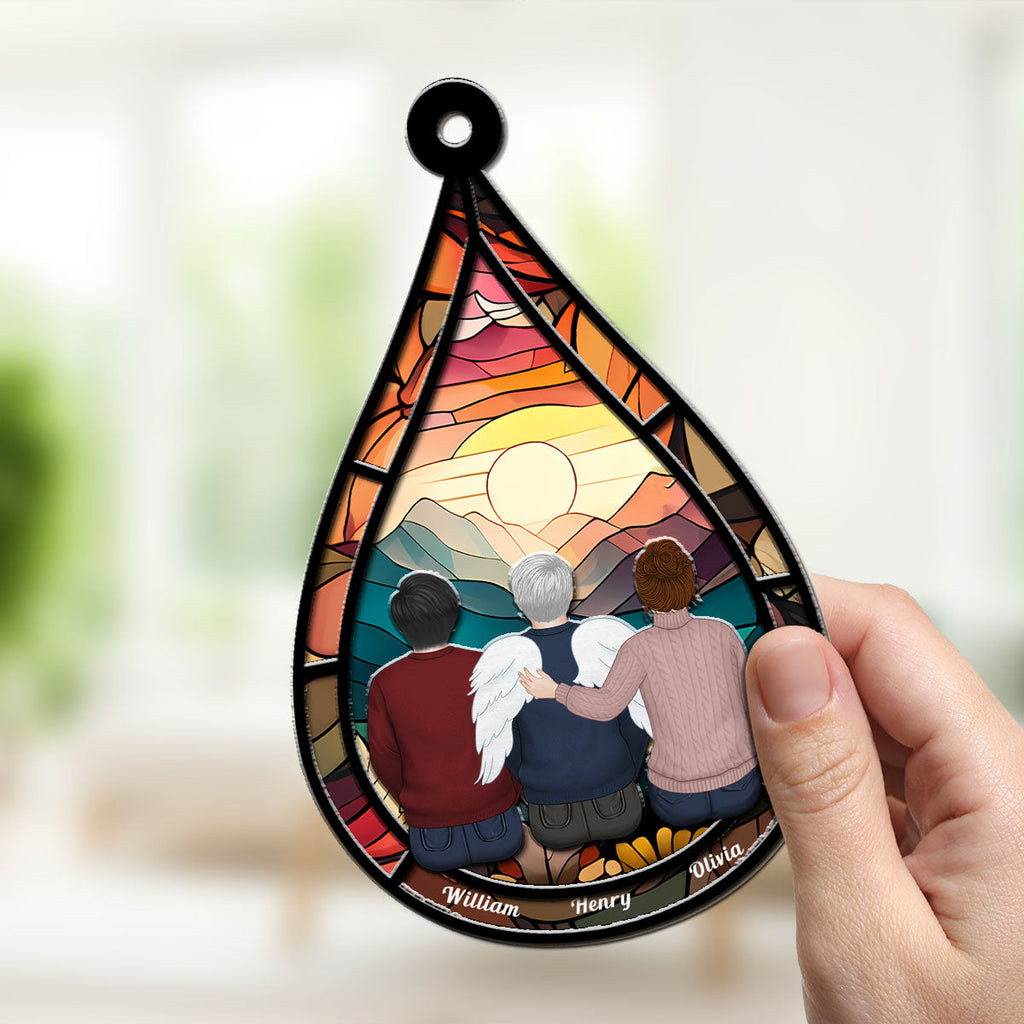 Custom Family Name Hanging Decor, Christmas Birthday Gift •  Memorial Teardrop Gift - Personalized Suncatcher