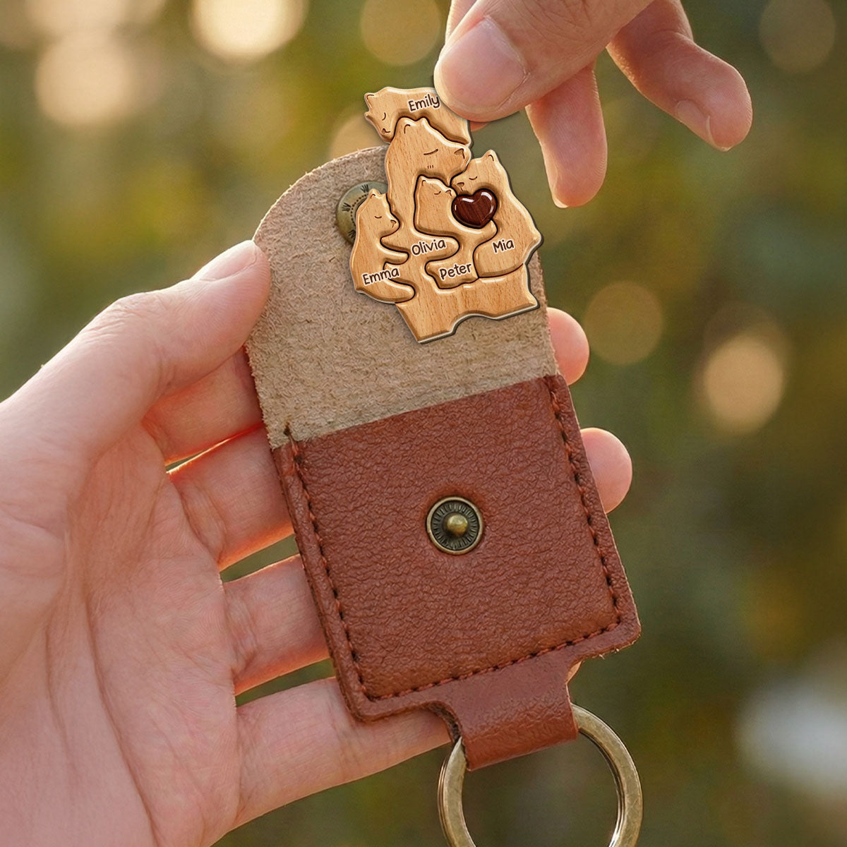 Custom Coin Keychain for Wife, Mother's Day, Anniversary Gifts • Bear Mom - Personalized 3D Effect Wooden Pocket Hug