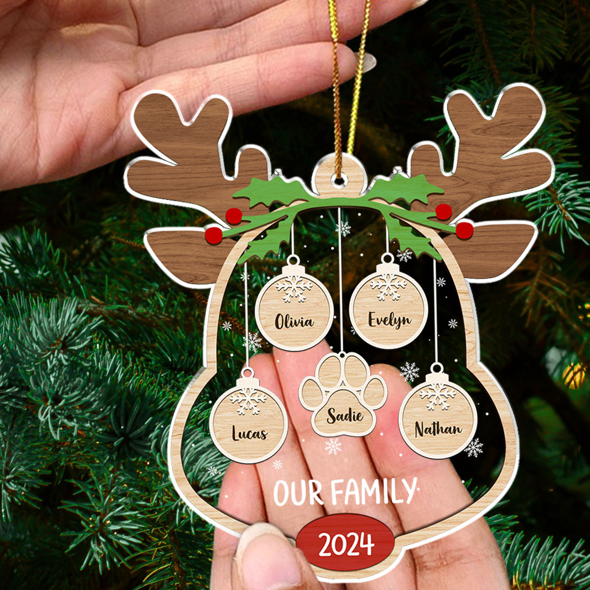 Custom Keepsake Christmas Ornament •  Lovely Family - Personalized Acrylic Ornament